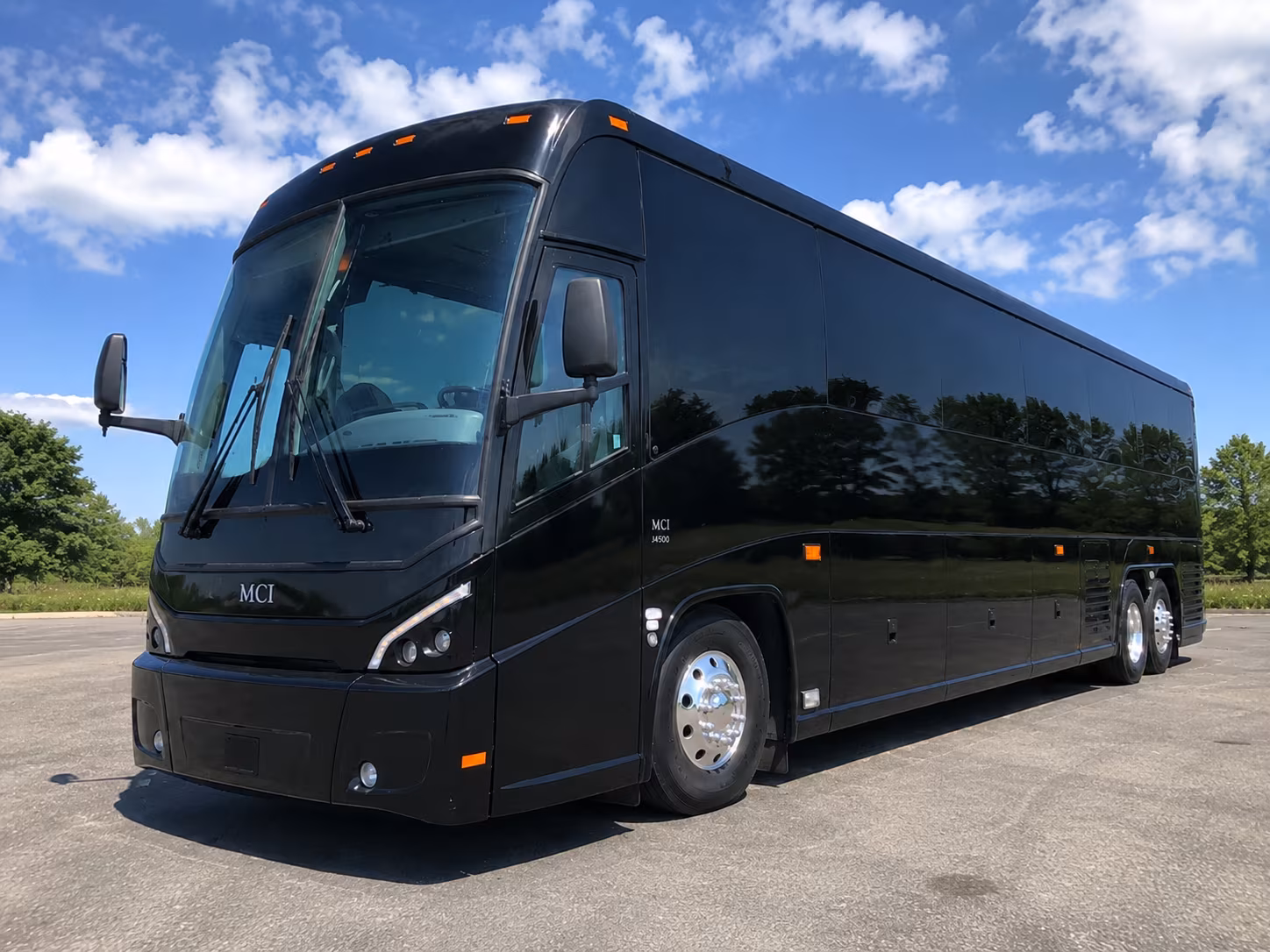 charter bus rentals to beliveau estate and the blacksburg wine corridor