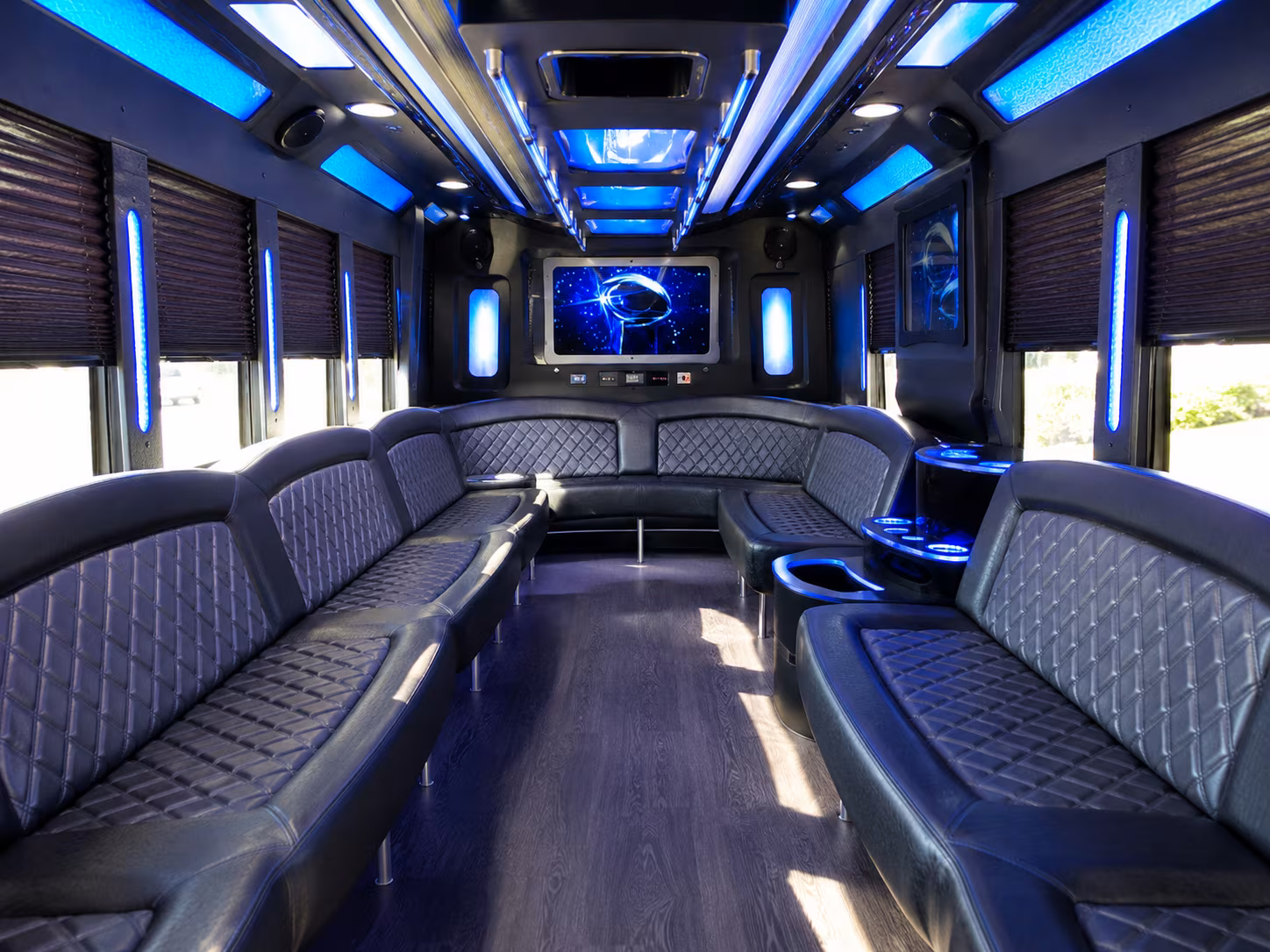 roanoke 28 passenger party bus inside