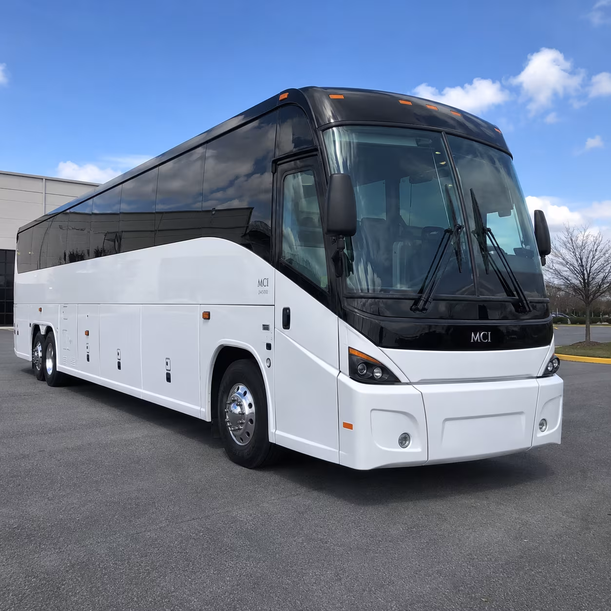 shuttle buses for the roanoke centre for industry and technology and valley view corridor